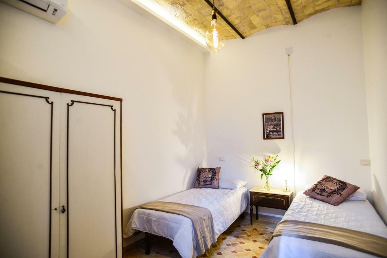 Appartement St. Petrus et Aurelia à Rome Extérieur photo